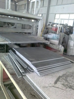 藍(lán)色PVC板 建筑材料的價(jià)格詳解、廠家推薦與圖片賞析